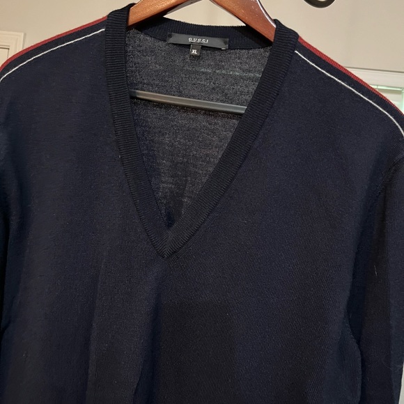 Gucci sweater - Picture 7 of 8